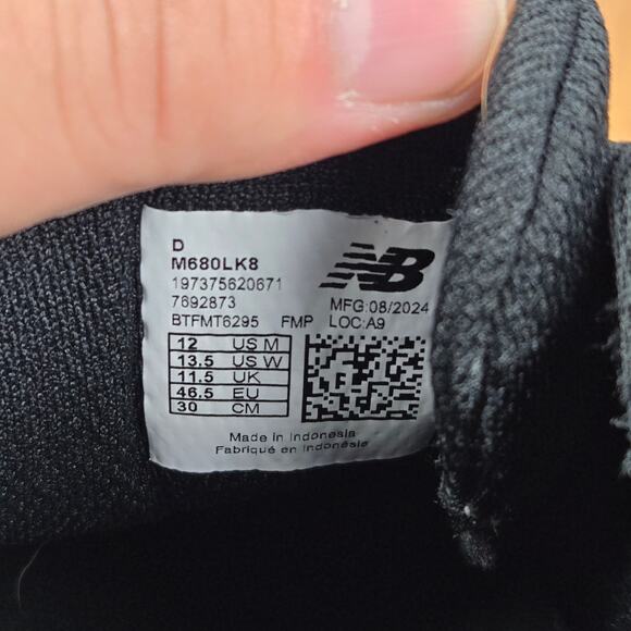 New Balance Mens 12D Fresh Foam 680v8 Black White Gym Daily Road Running Shoe - Picture 12 of 12